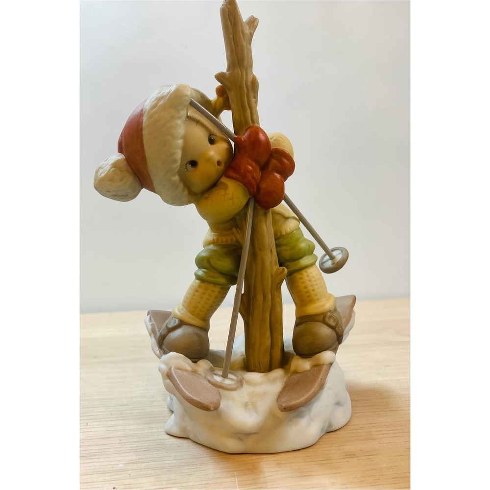 Enesco Memories of Yesterday Bit Tied Up Just Now Skiing Porcelain Figure 1993